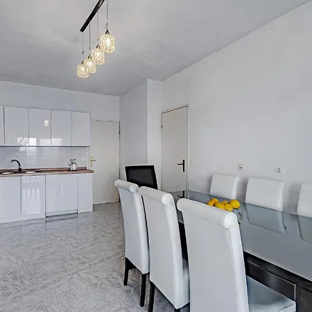 Amazing In With Wifi Апартаменты Blato (Korcula)